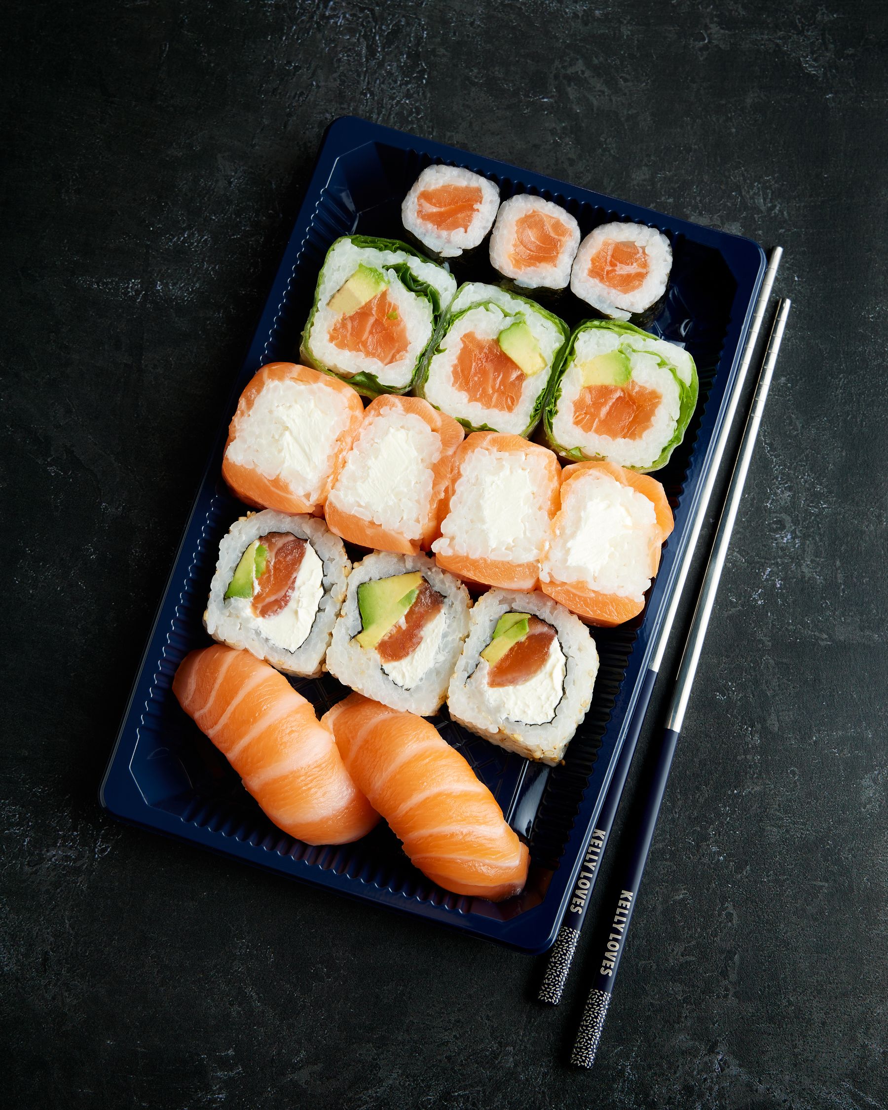 Salmon and avocado maki rolls